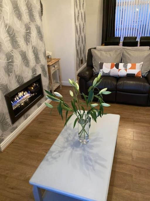 Coniston House Lancaster 3 Bedrooms Parking And Garden Kültér fotó