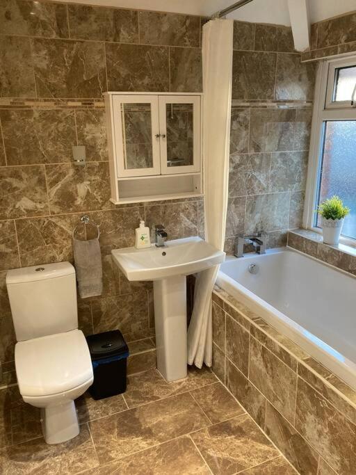 Coniston House Lancaster 3 Bedrooms Parking And Garden Kültér fotó
